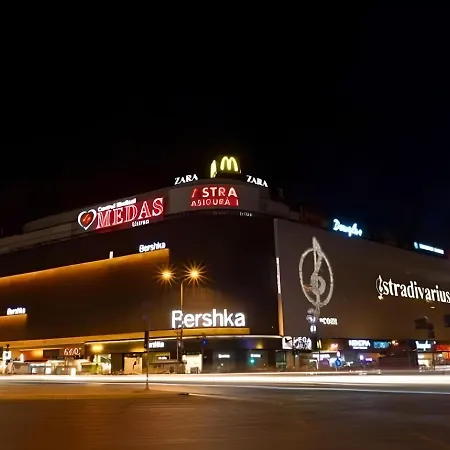 Tania-frankfurt מלון 3*