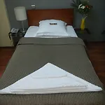Tania-Frankfurt Hotel Hotel 3*