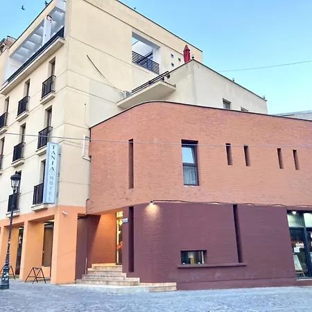 Hotel Tania-Frankfurt Hotel 3*