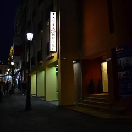 Tania-Frankfurt Hotel 3*