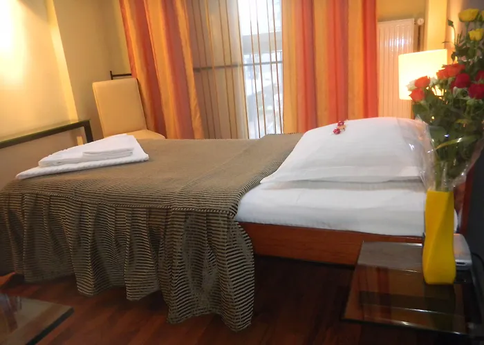 Tania-Frankfurt Hotel