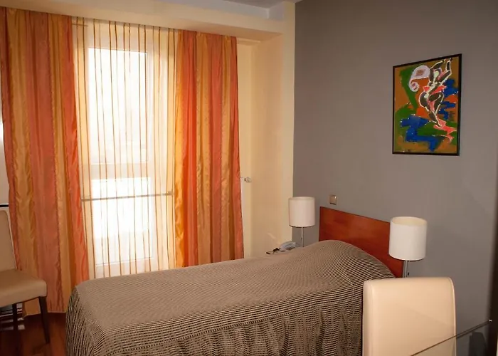Tania-frankfurt 3*