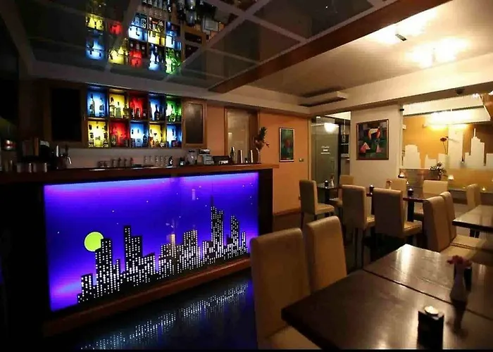 Tania-Frankfurt Hotel 3*