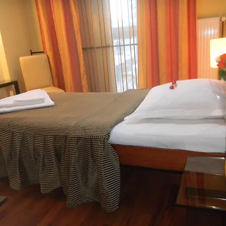 Tania-Frankfurt Hotel