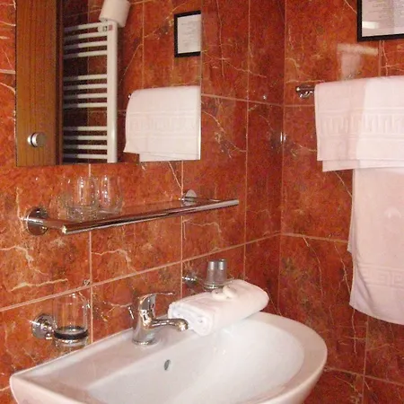 Tania-Frankfurt Hotel