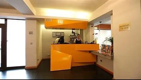 Tania-Frankfurt Hotel Отель